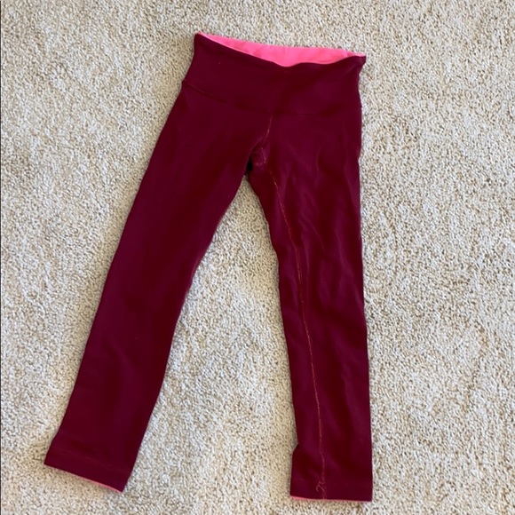lululemon athletica Pants - Crop lululemon leggings